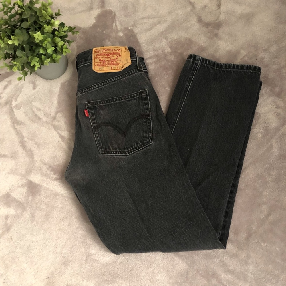 vintage levi’s high waisted jeans